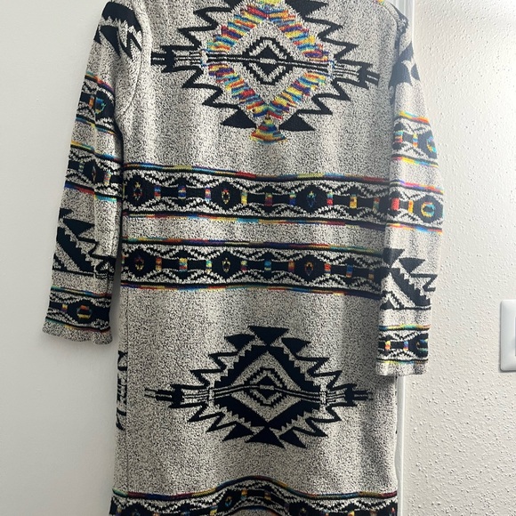 Tribal Patterned Open Cardigan - Picture 3 of 5